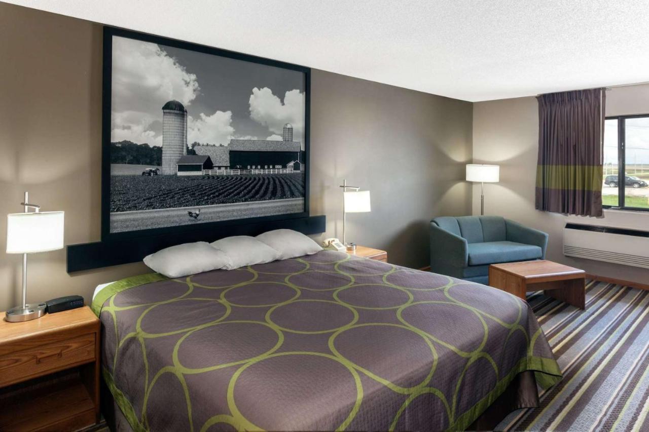 Hotel Super 8 By Wyndham Watseka Esterno foto