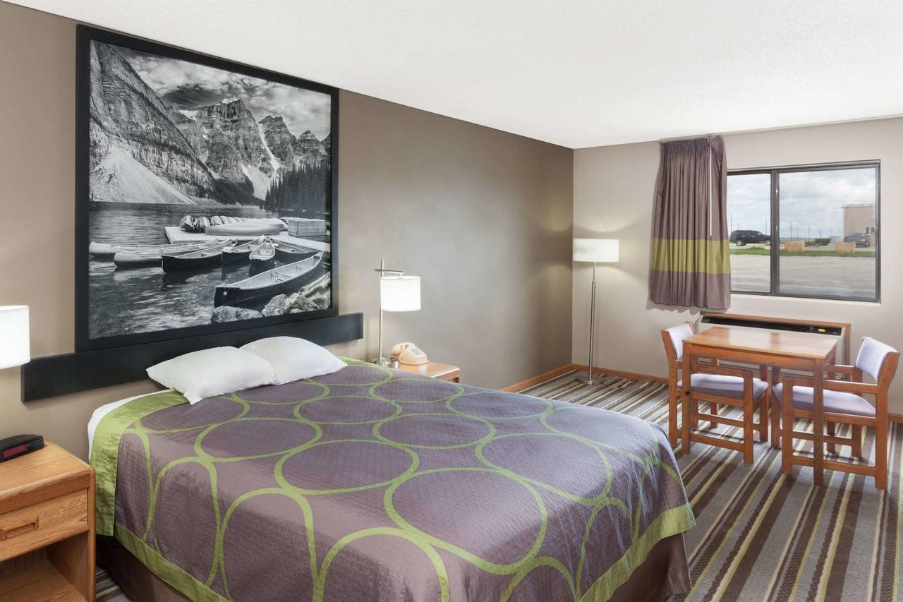 Hotel Super 8 By Wyndham Watseka Esterno foto