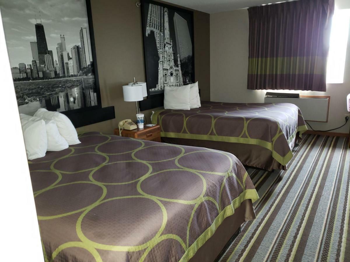 Hotel Super 8 By Wyndham Watseka Esterno foto